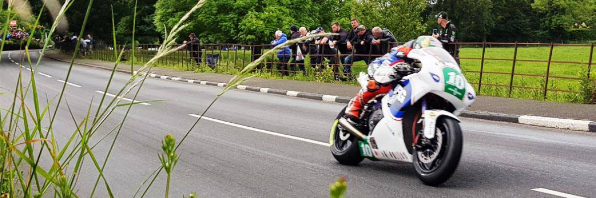 O Isle of Man TT volta a atacar: piloto espanhol torna-se na 156 vítima  mortal da mítica prova de motociclismo